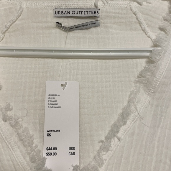 Urban Outfitters shirt XS - Picture 3 of 8